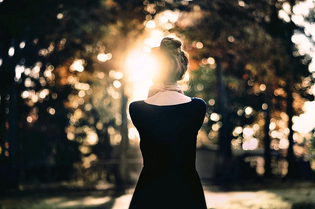 Фото Девушка со спины, более 98 качественных бесплатных стоковых фото