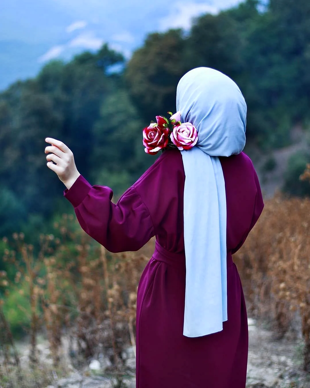 Девушка в платке мусульманка