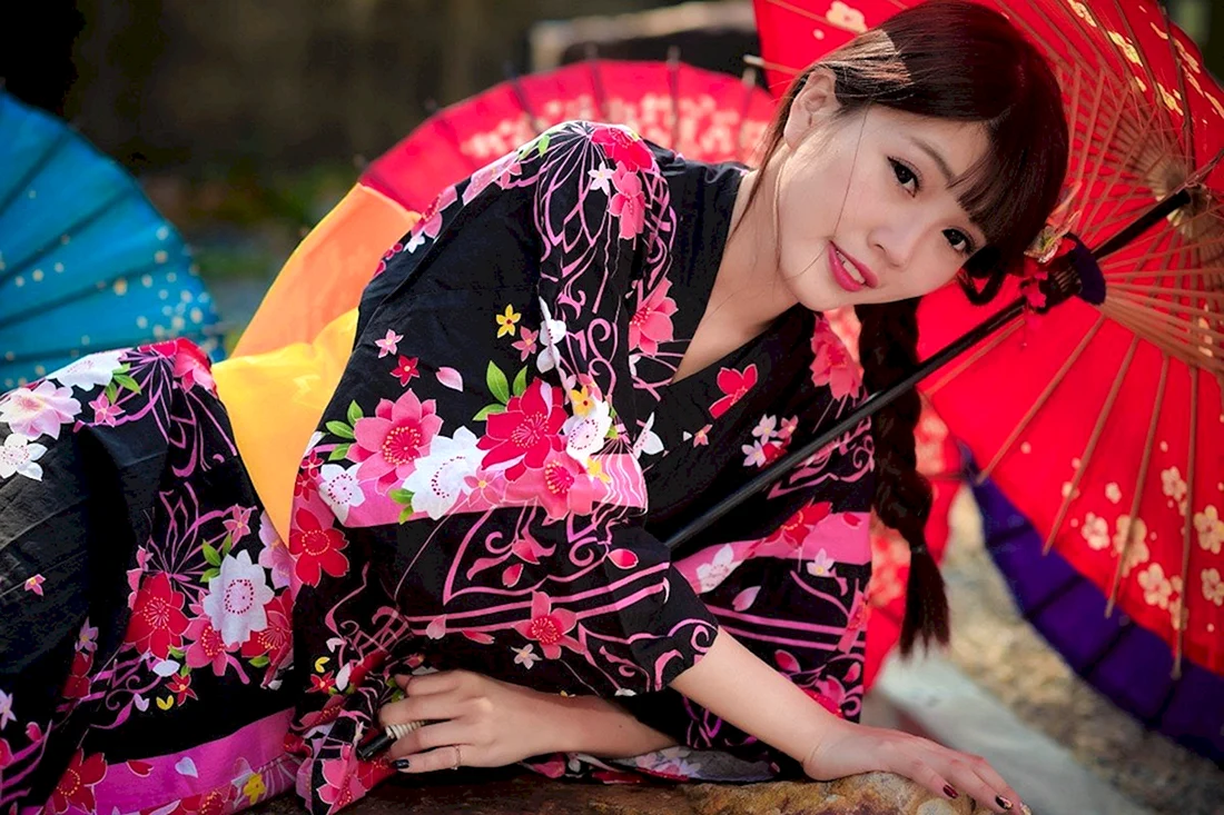 «Японка в кимоно» Автор Татьяна Яницкая