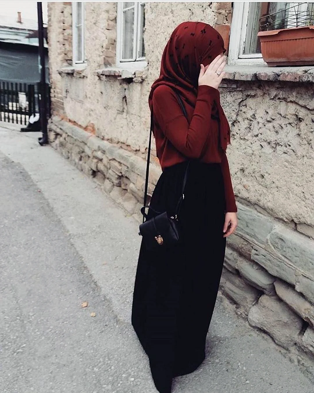 Закрытые девушки в хиджабах