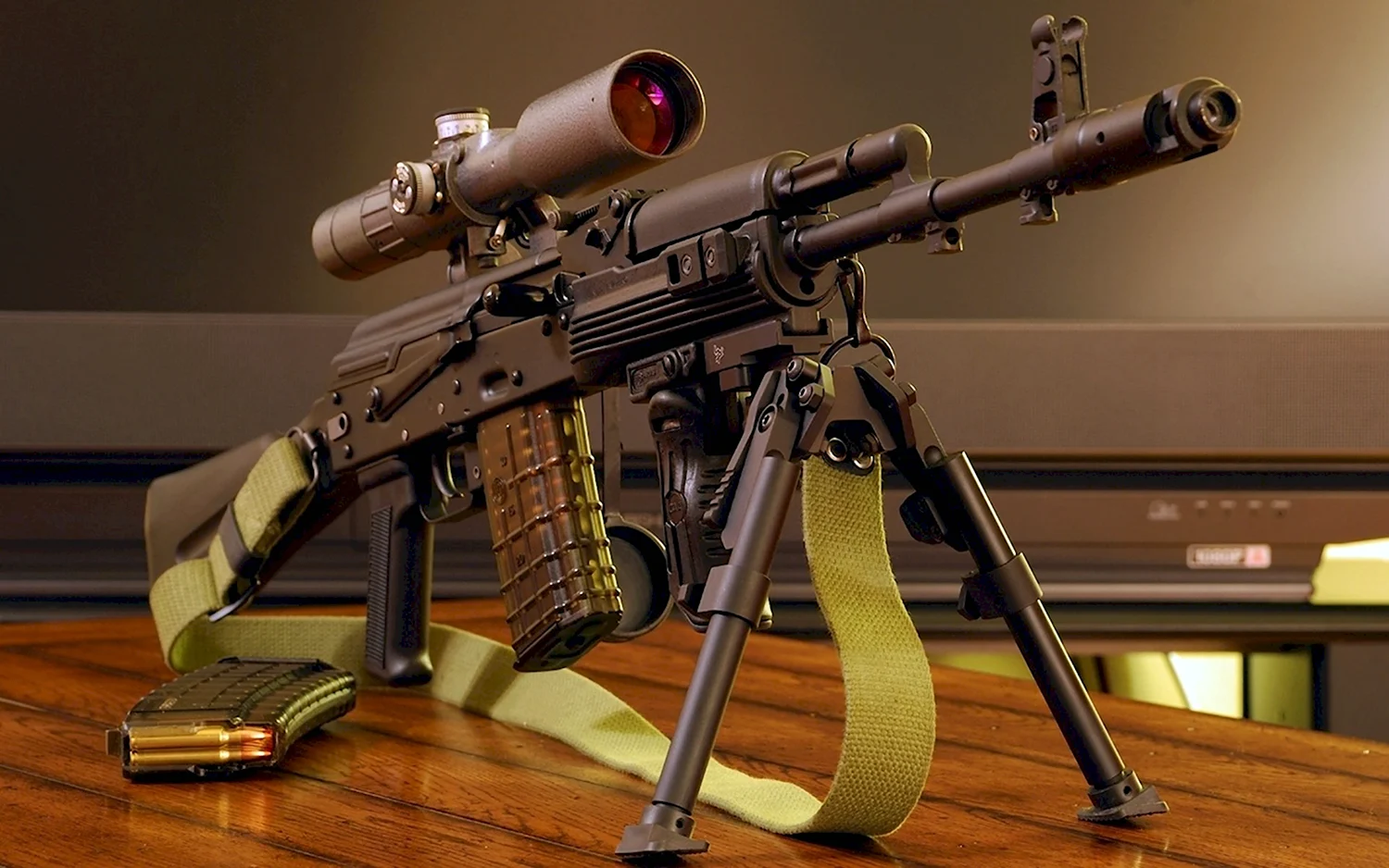 АК снайперская винтовка