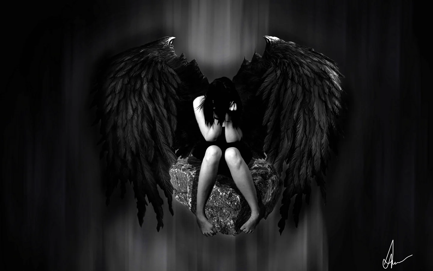 Ангел с темными крыльями