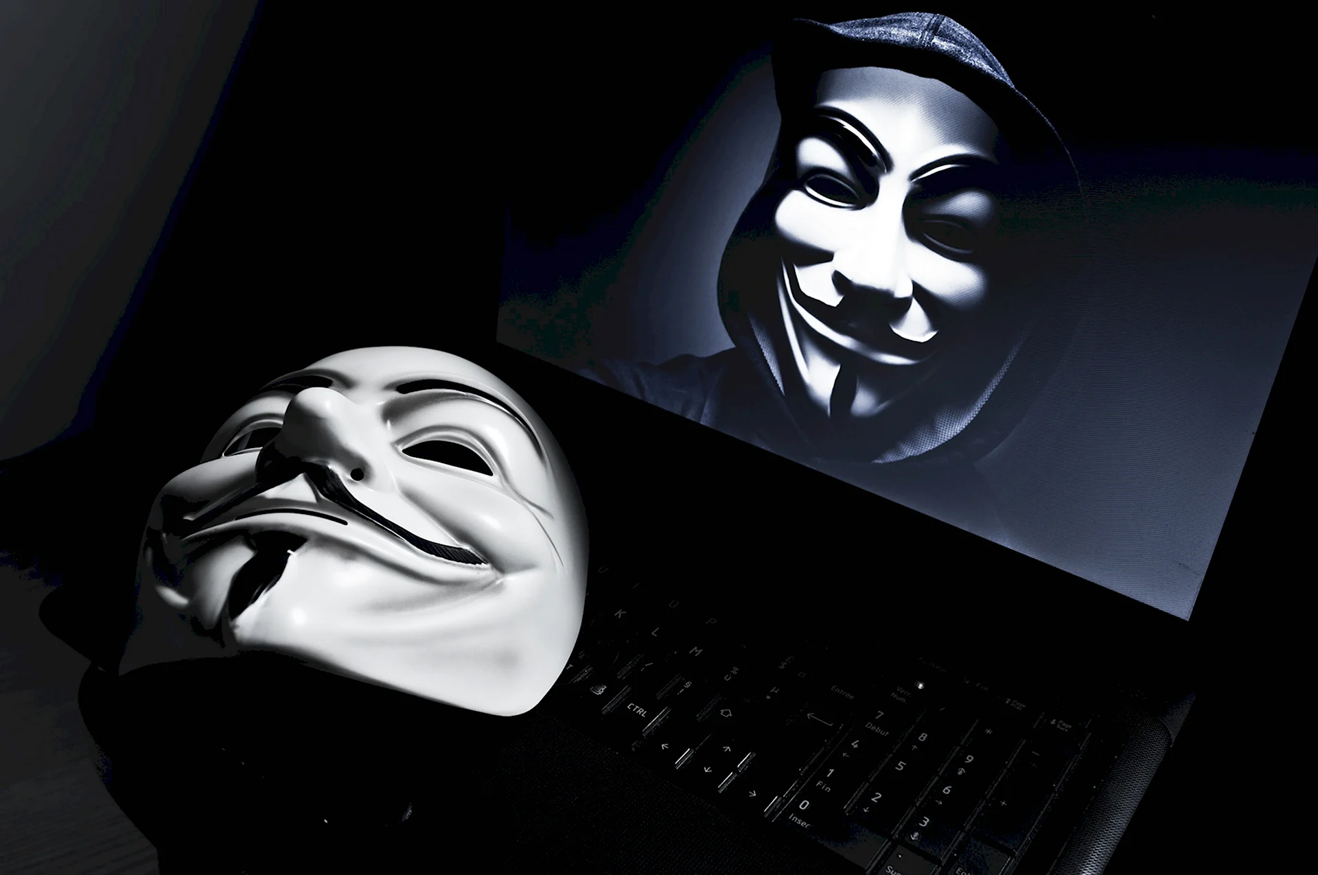 Анонимус в интернете