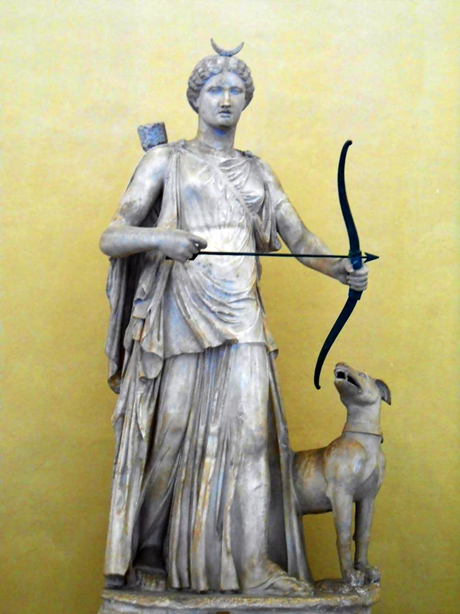 Артемида богиня статуя