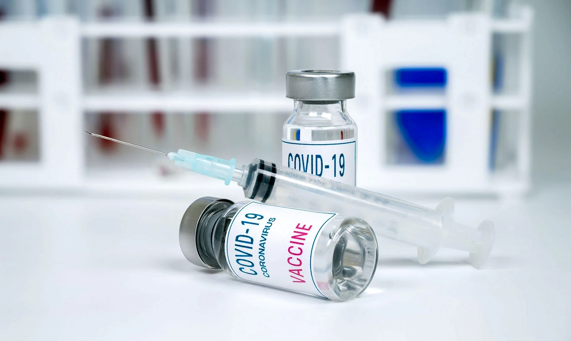 Covid 19 vaccine флакон