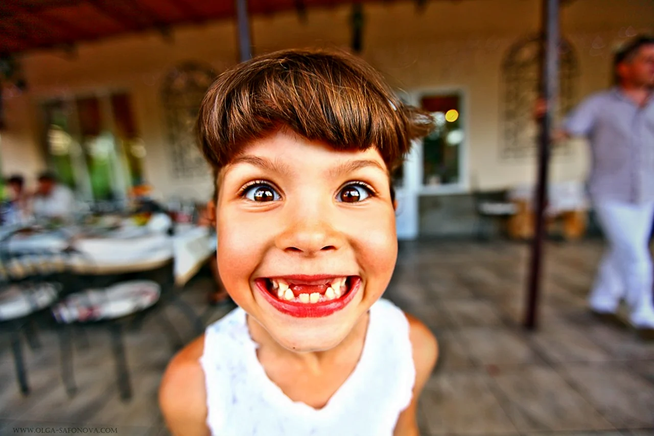 Дети без передних зубов