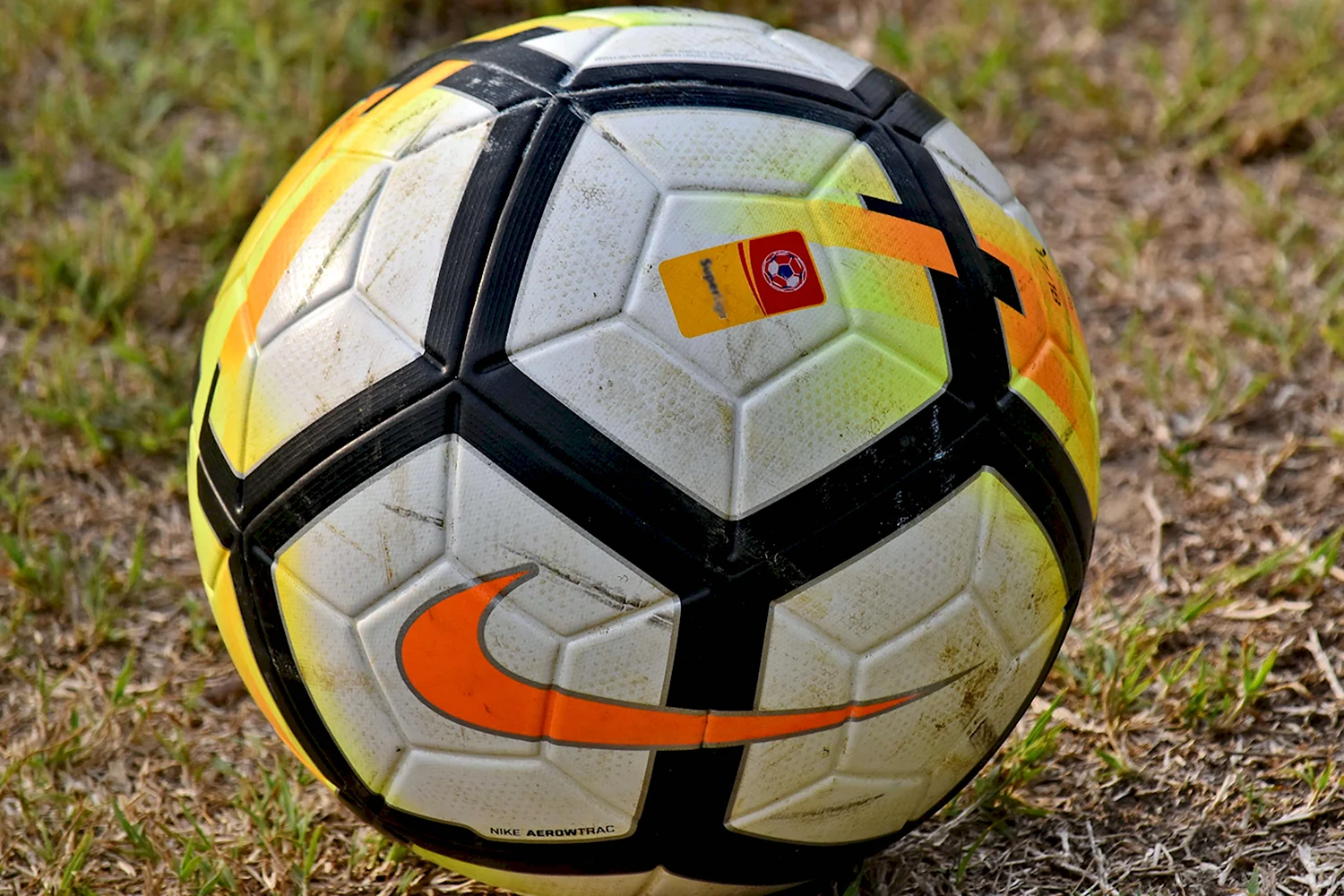 Ekip Sport футбольные мячи