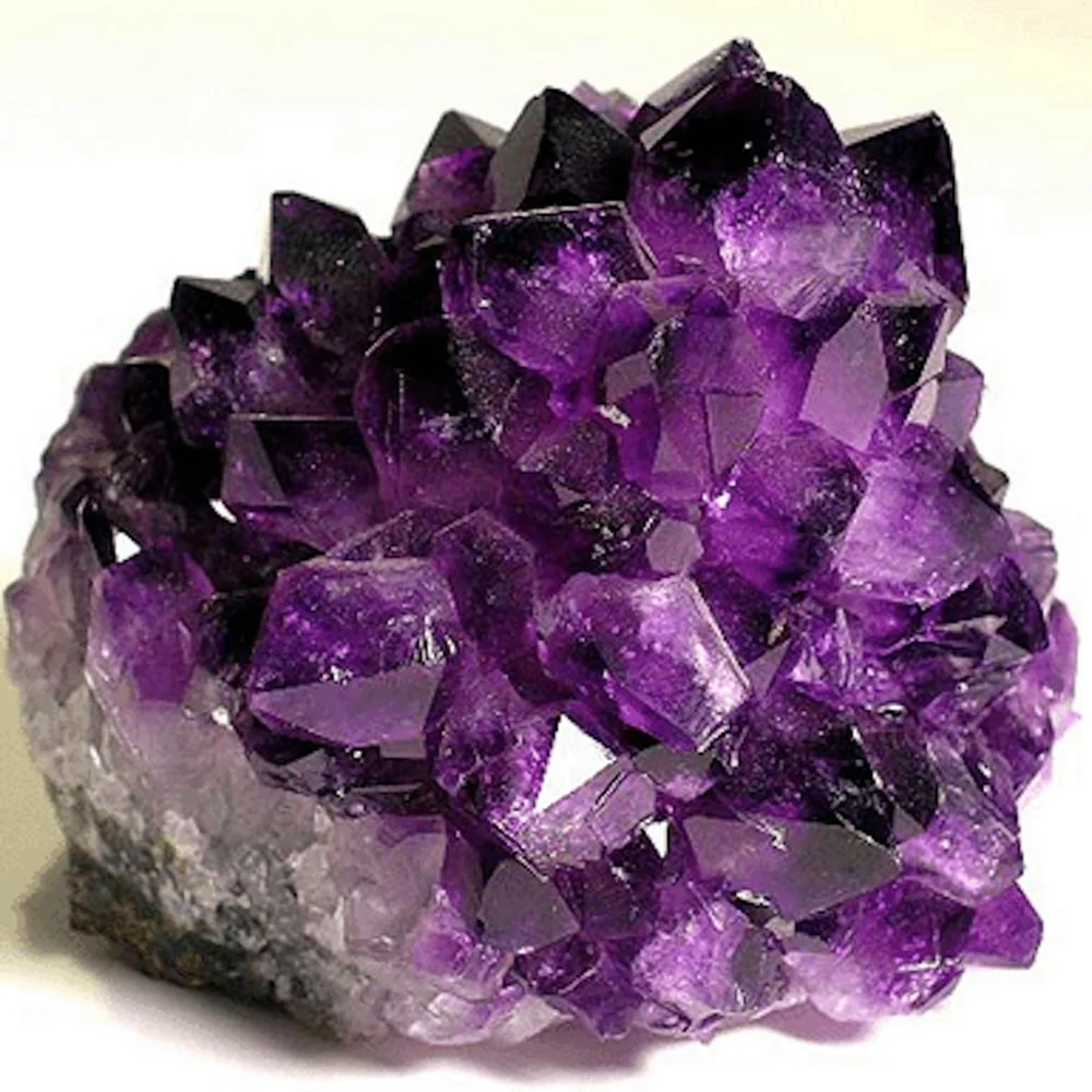 Фиолетовый кварц аметист