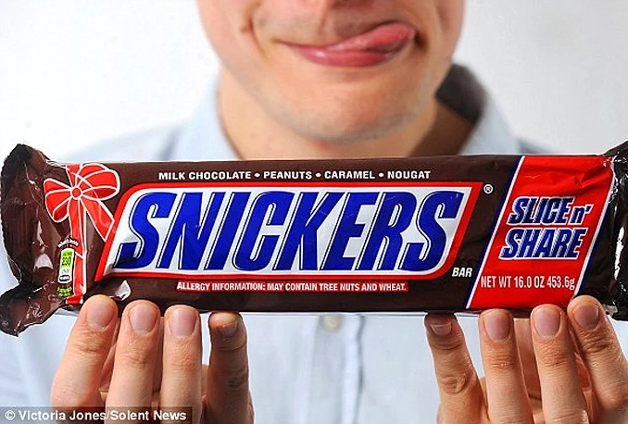 Giant snickers Bar