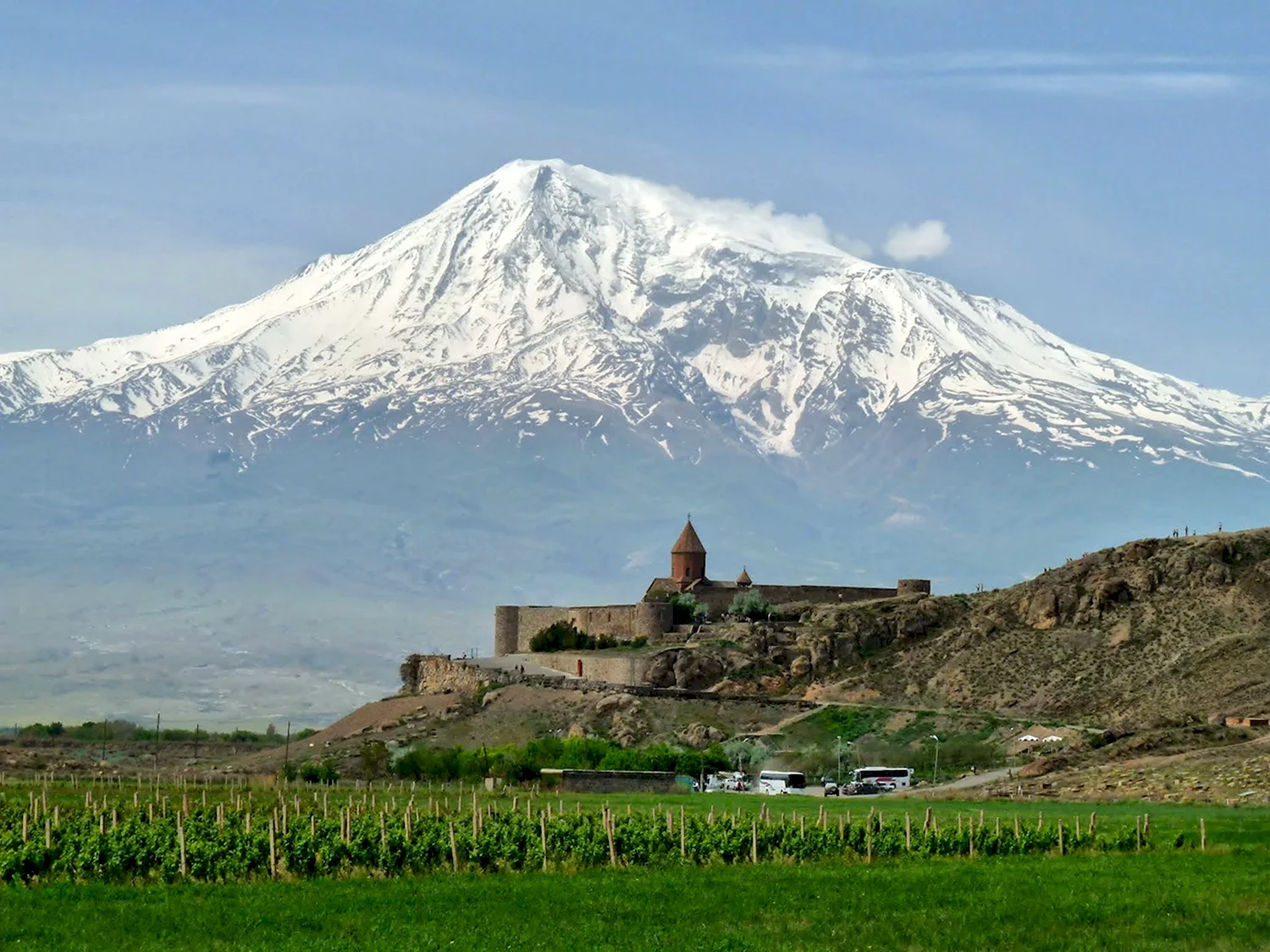 Гора Арарат монастырь хор Вирап