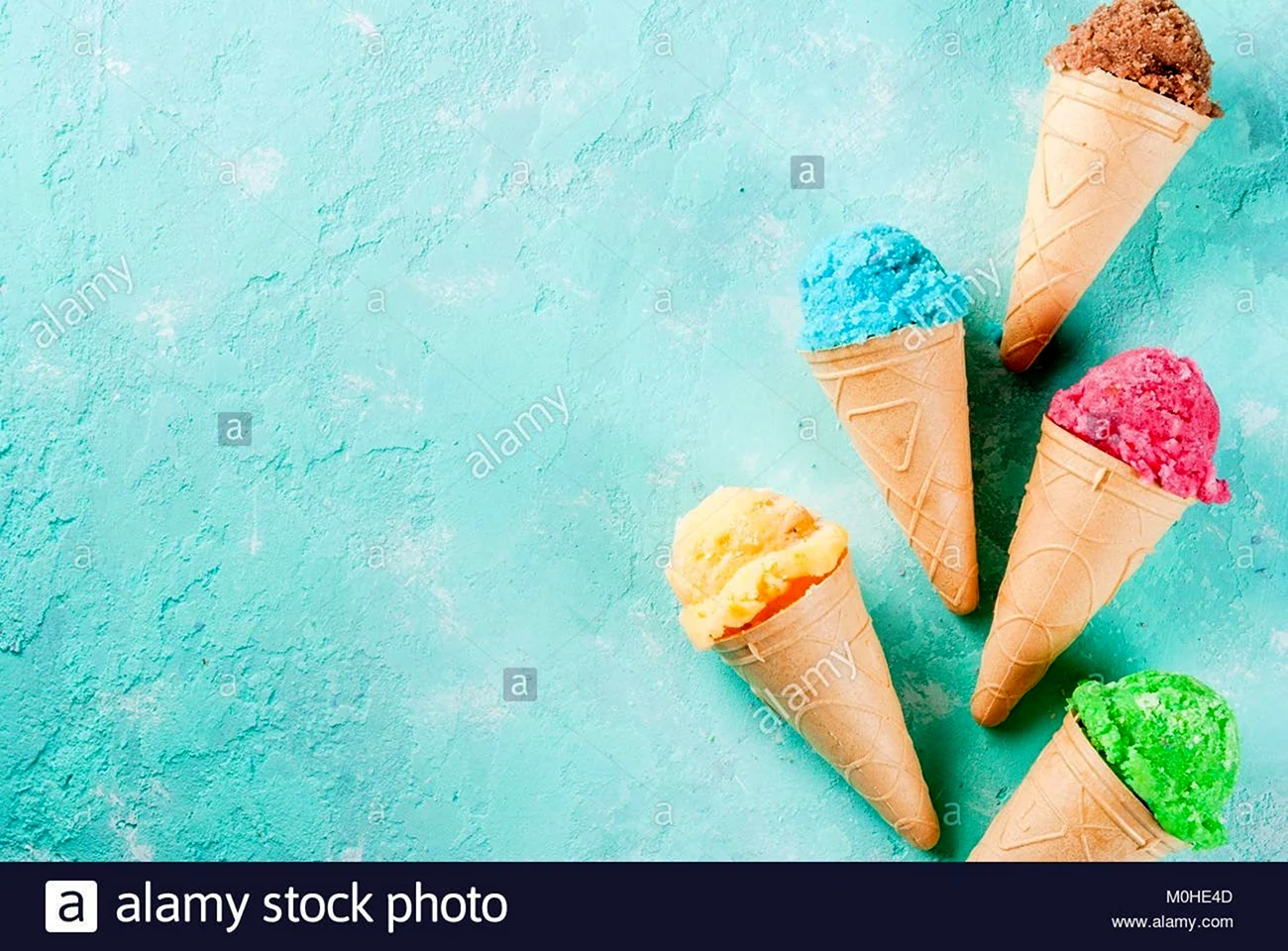 Лист с рамочкой в виде мороженого