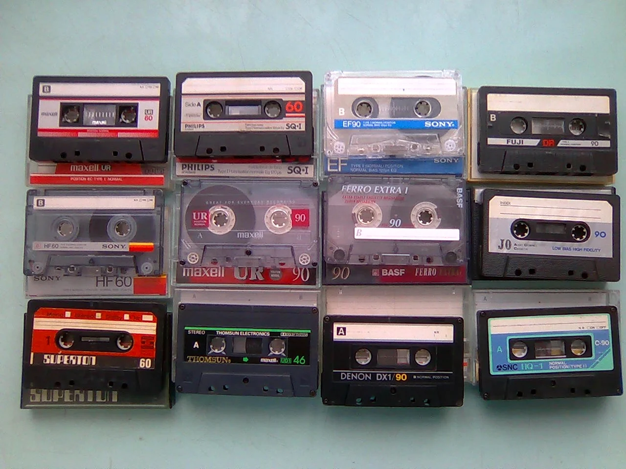 Магнитофонные кассеты 90-х