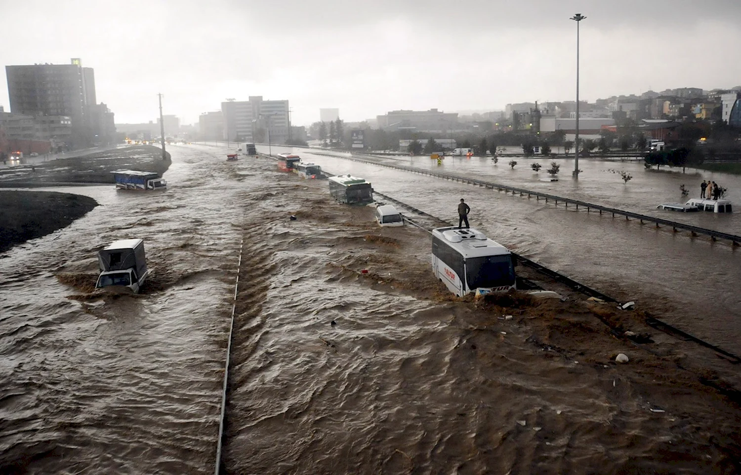 Наводнение в Стамбуле 2009 год