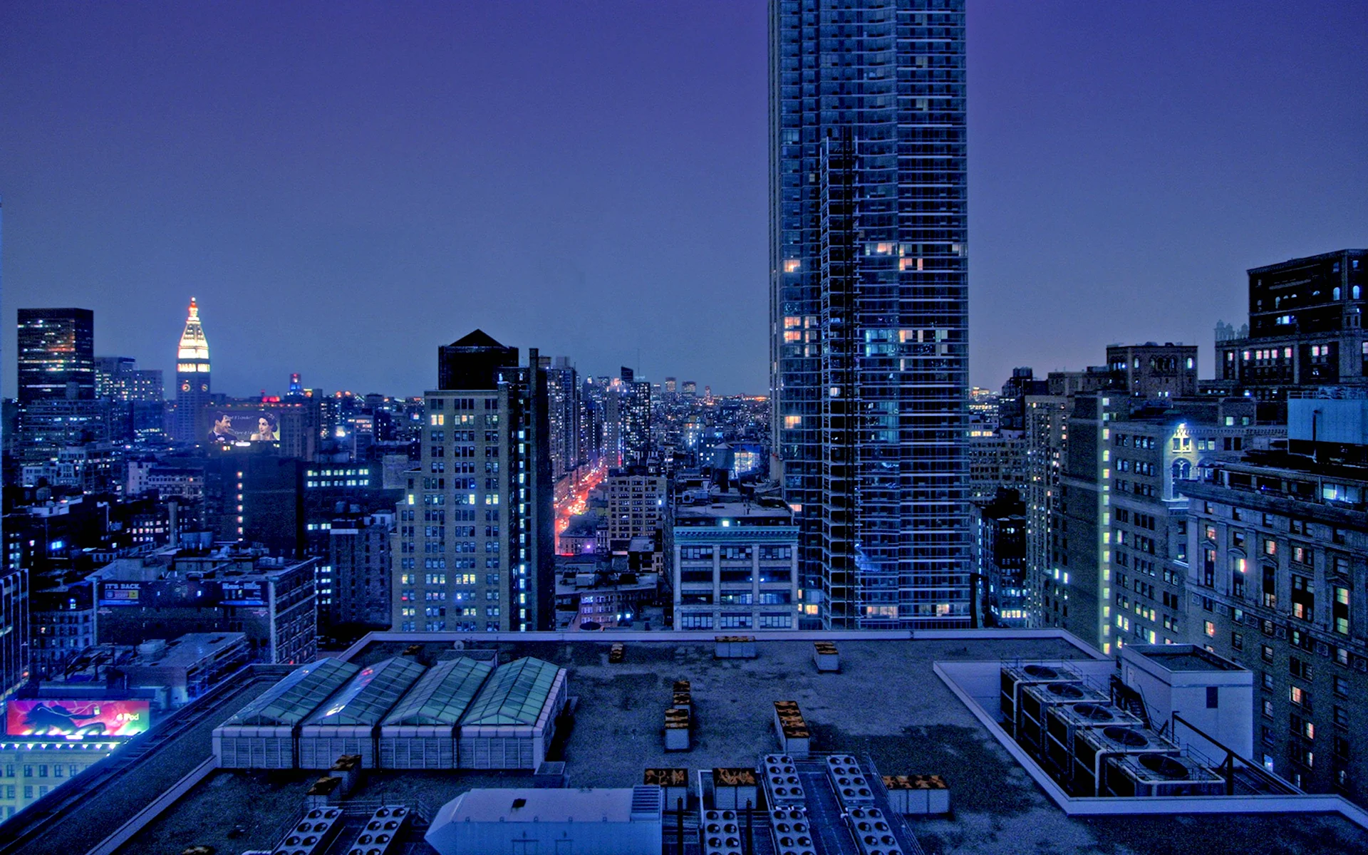 Нью-Йорк с крыши небоскреба