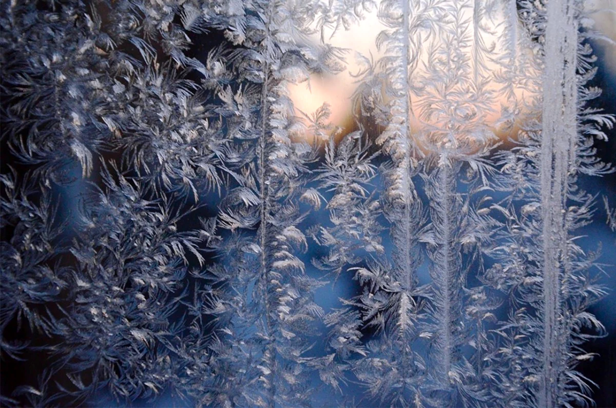Поделка зимние узоры на окне