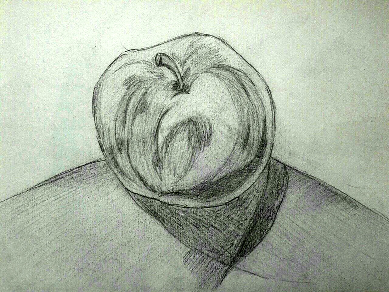 Портрет фруктов карандашом