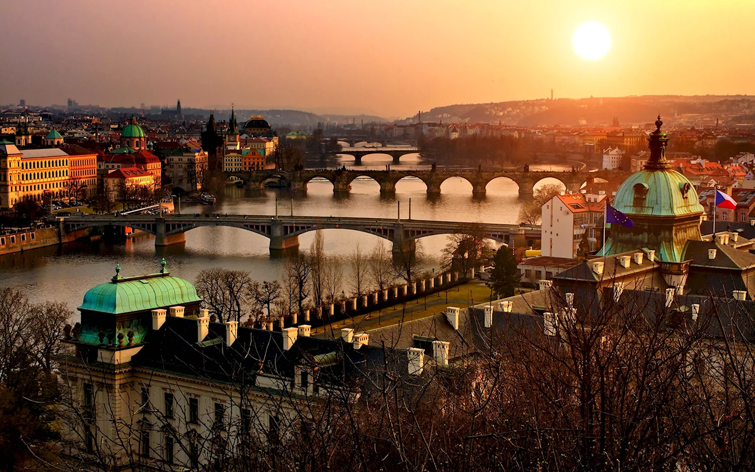 Прага Карлов мост панорама