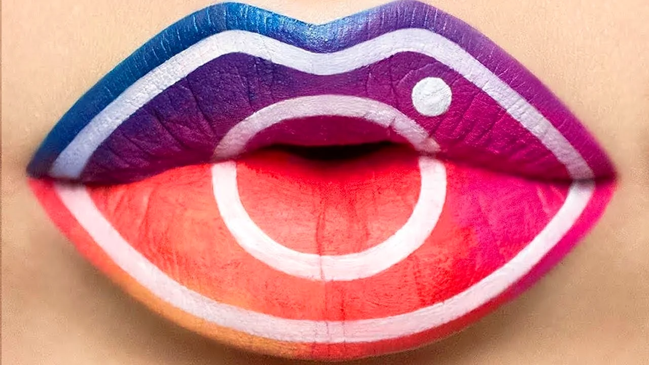 Разноцветные губы