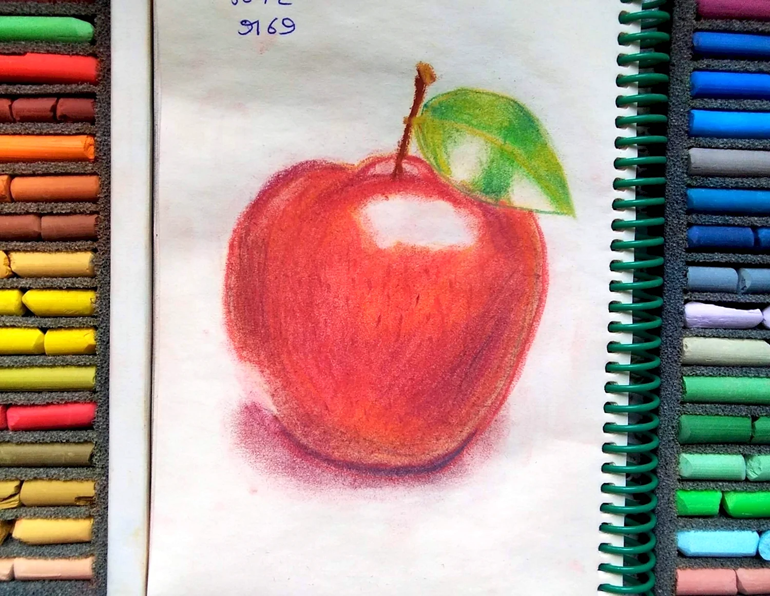 Рисуем яблоки пастелью