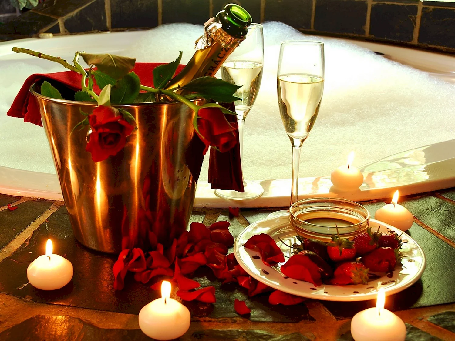 Романтический вечер с шампанским