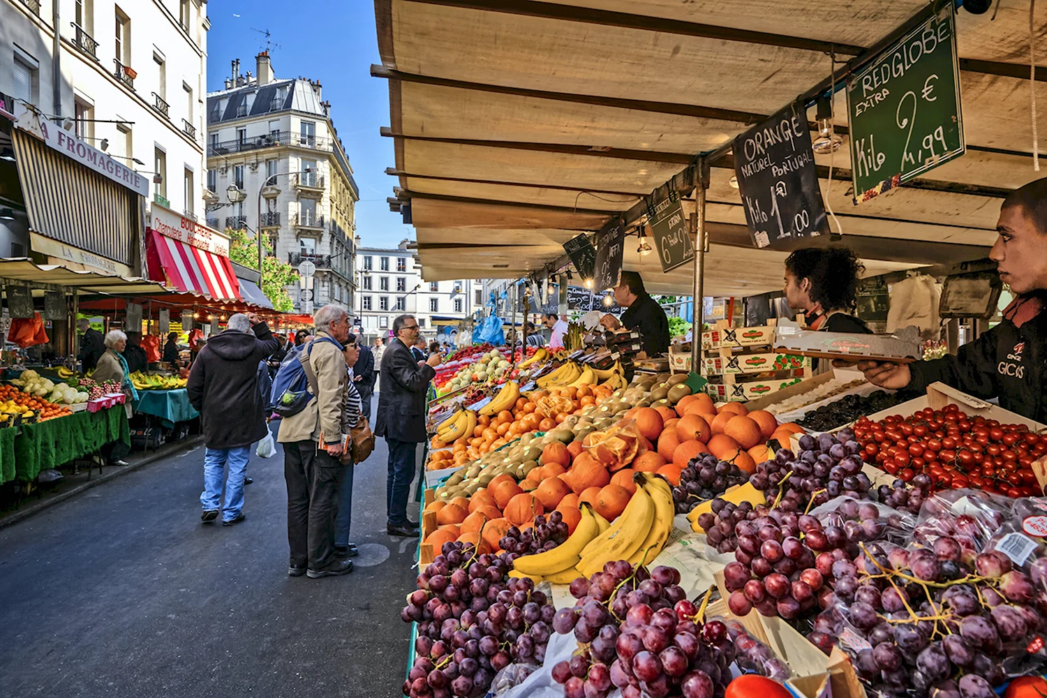 Рынок Бастилии в Париже