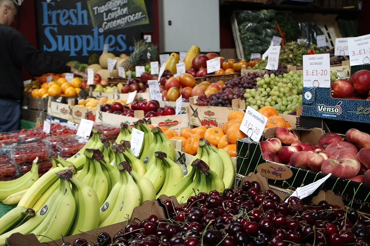 Рынок овощей и фруктов Англия