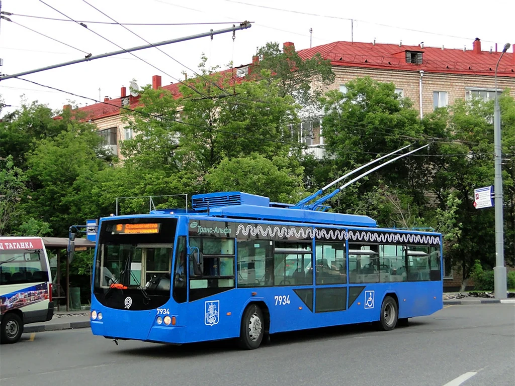 Синий троллейбус Москва