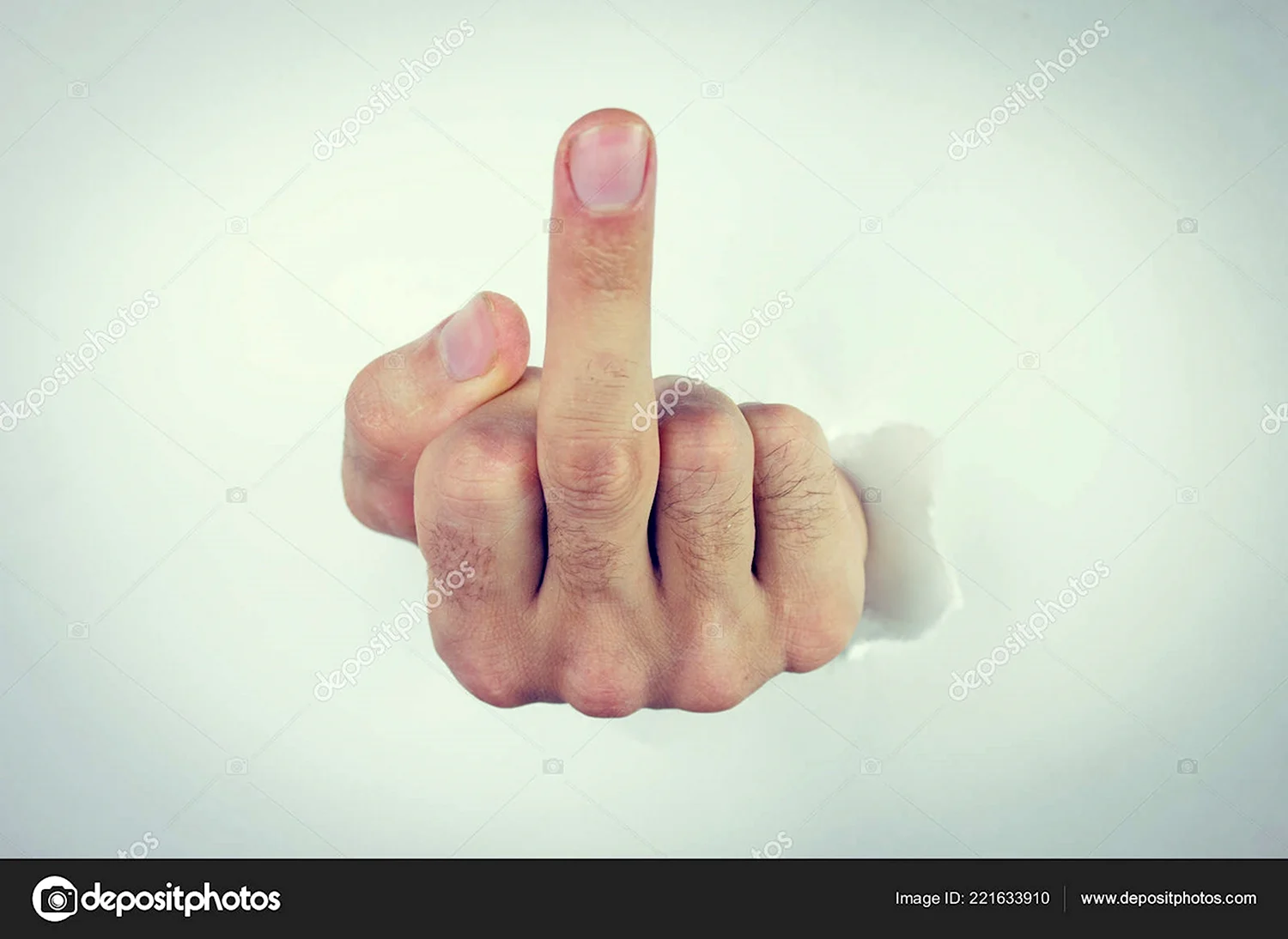 Средний палец жест
