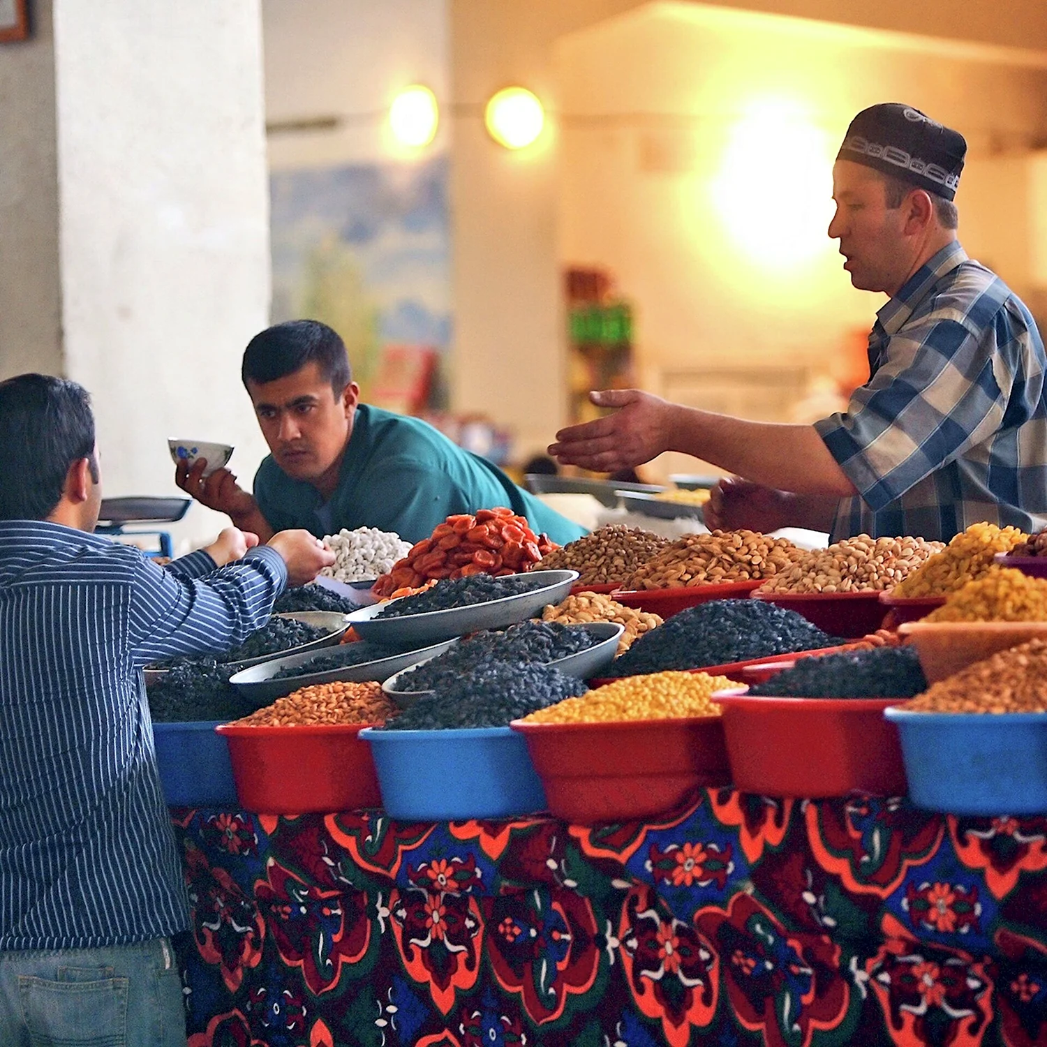 Таджикистан рынок