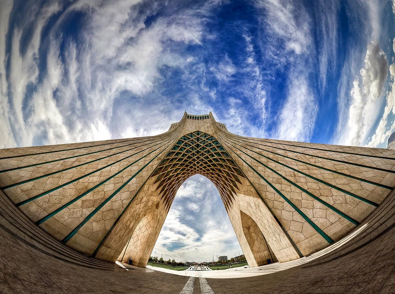 Тегеран арка Азади