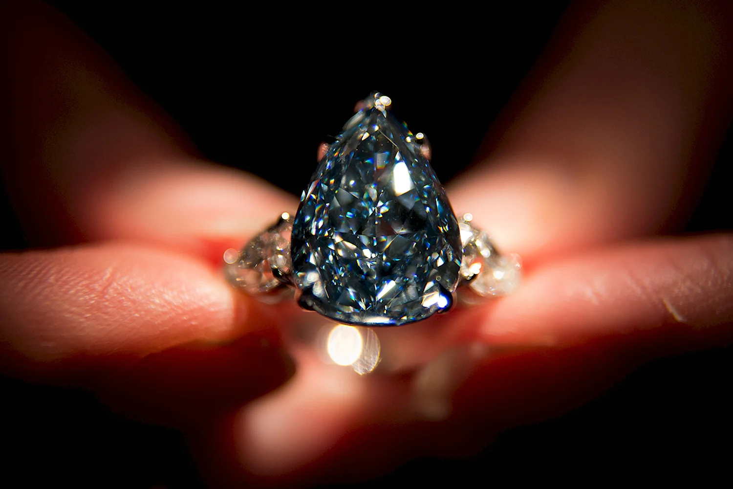 The Winston Blue Diamond.кольцо