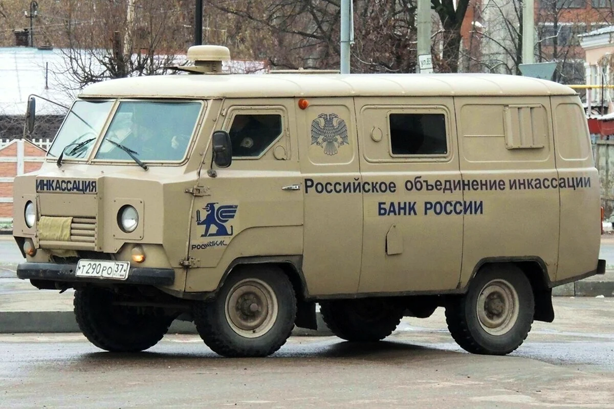 УАЗ Коналю-330