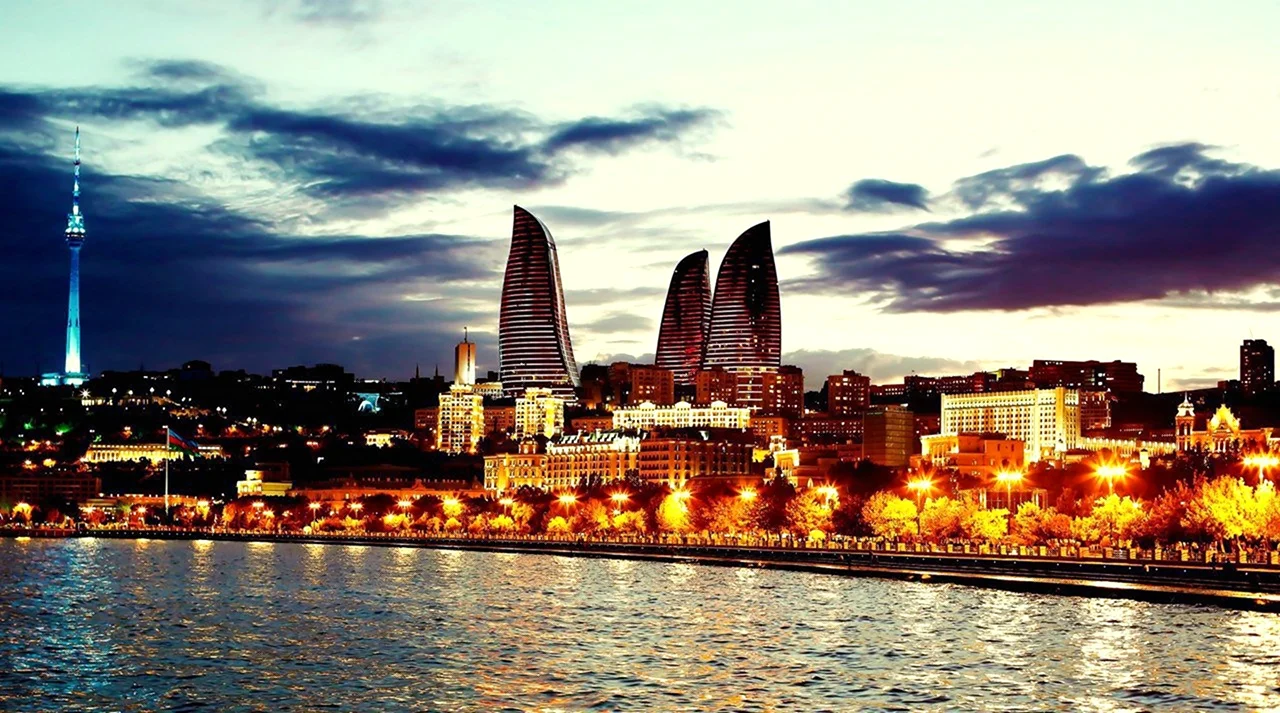 Виды города Баку
