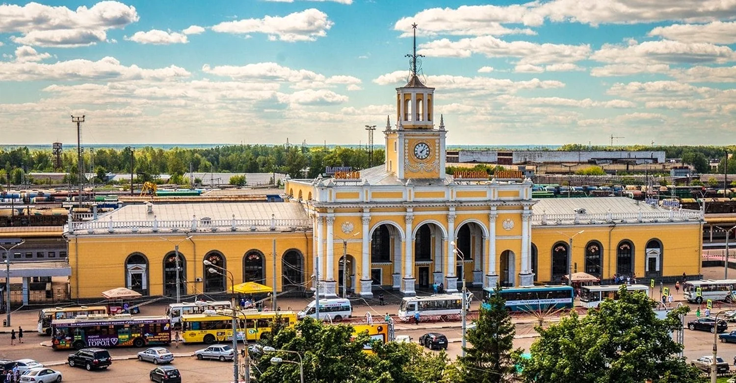 Железнодорожный вокзал Ярославль главный