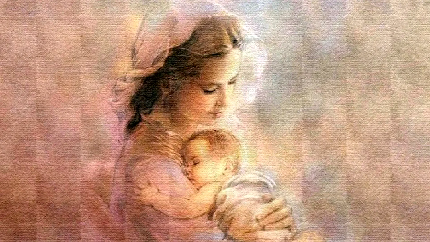 Женщина с ребенком на руках